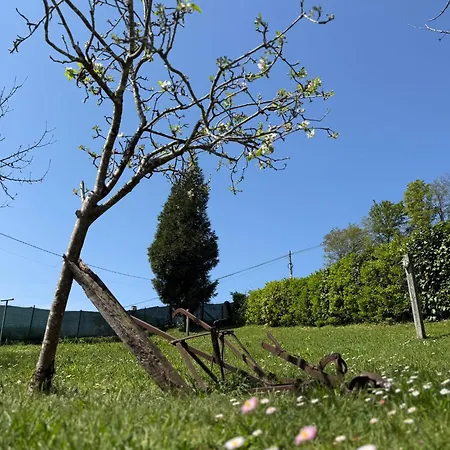 La Caseria De Hevia 1 Y 2 *